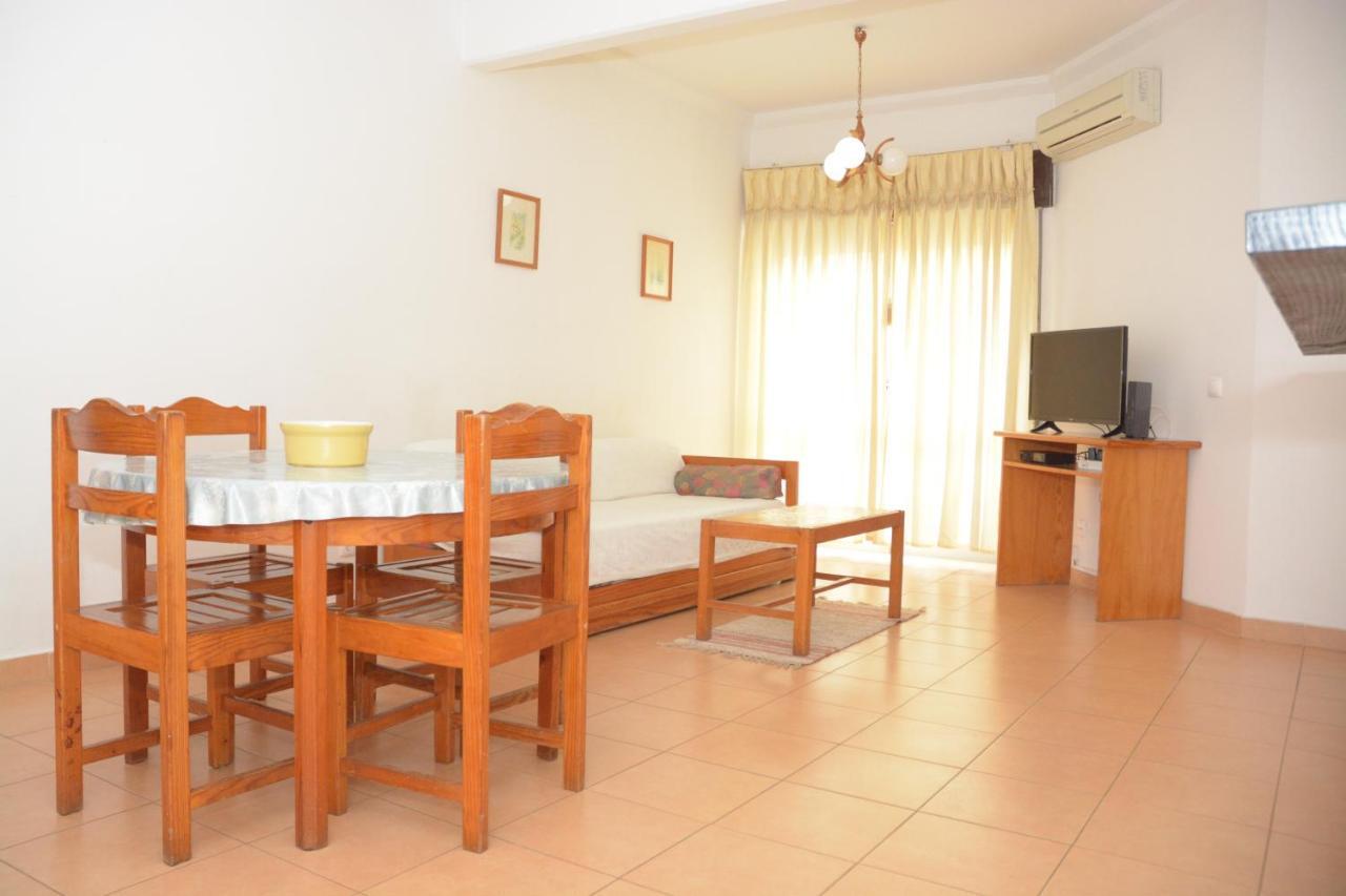 Squash Club Apartamentos Portimão Exteriér fotografie
